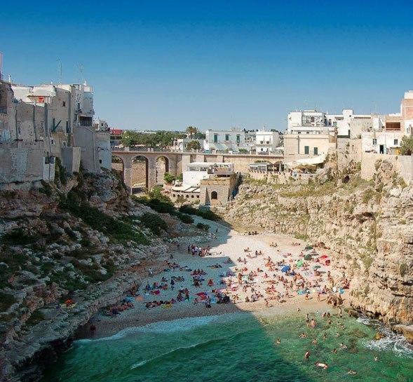 Dimora Trinity - Central Rooms Polignano a Mare Kültér fotó